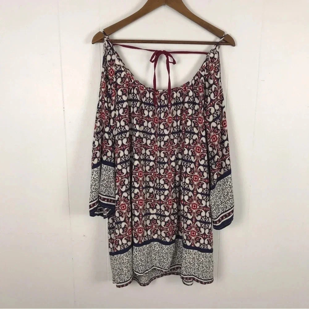 Umgee Tunic Top Size L Cold Shoulder Bell Sleeves Geometric Bohemian Oversized - Picture 6 of 10